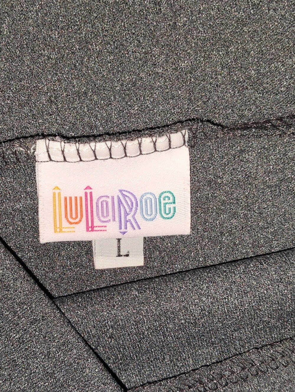 LULAROE GRAY SKIRT SZ LG - Picture 3 of 4
